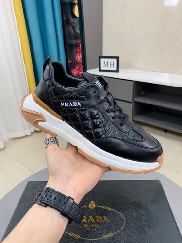 Prada exhibition new men_s shoes 38-44_-7b9d40af